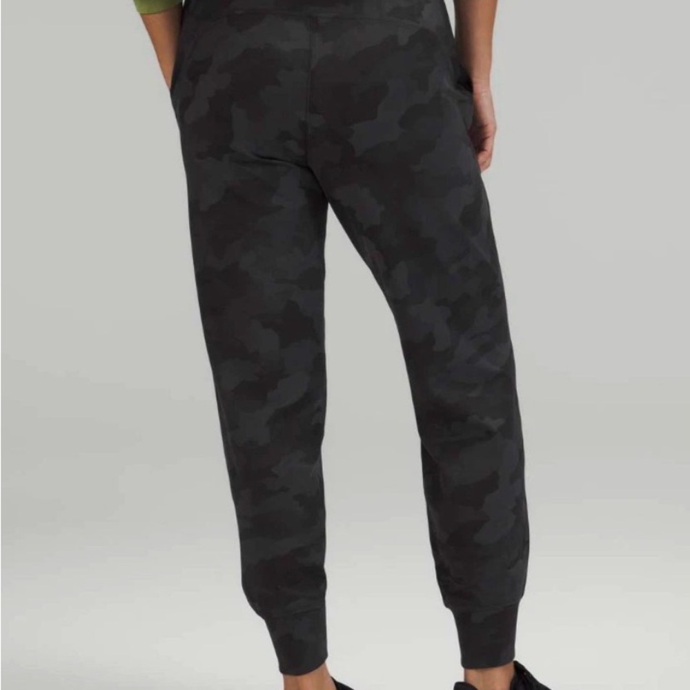 Lululemon Athletica Black Camouflage Joggers